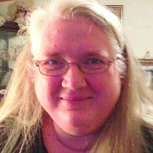 Meet your Posher, Connie